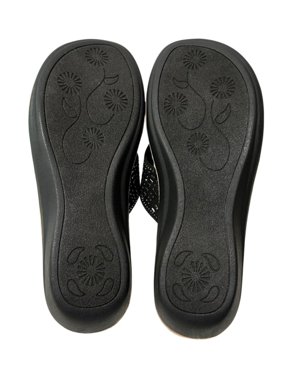 New in Box Cliffs by White Mountain Cienna Size 11 Women's Black Thong Sandals - Picture 8 of 8